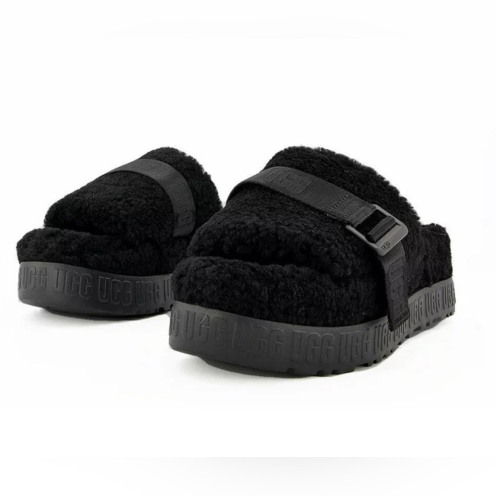 UGG FLUFFITA SANDAL SLIPPERS WITH BUCKLE